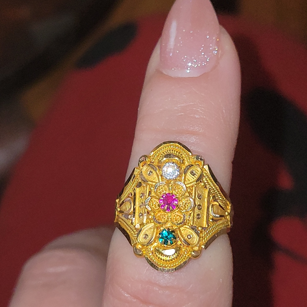 Vintage Heirloom Kasai/ Kusai Gold and Gemstone Ring